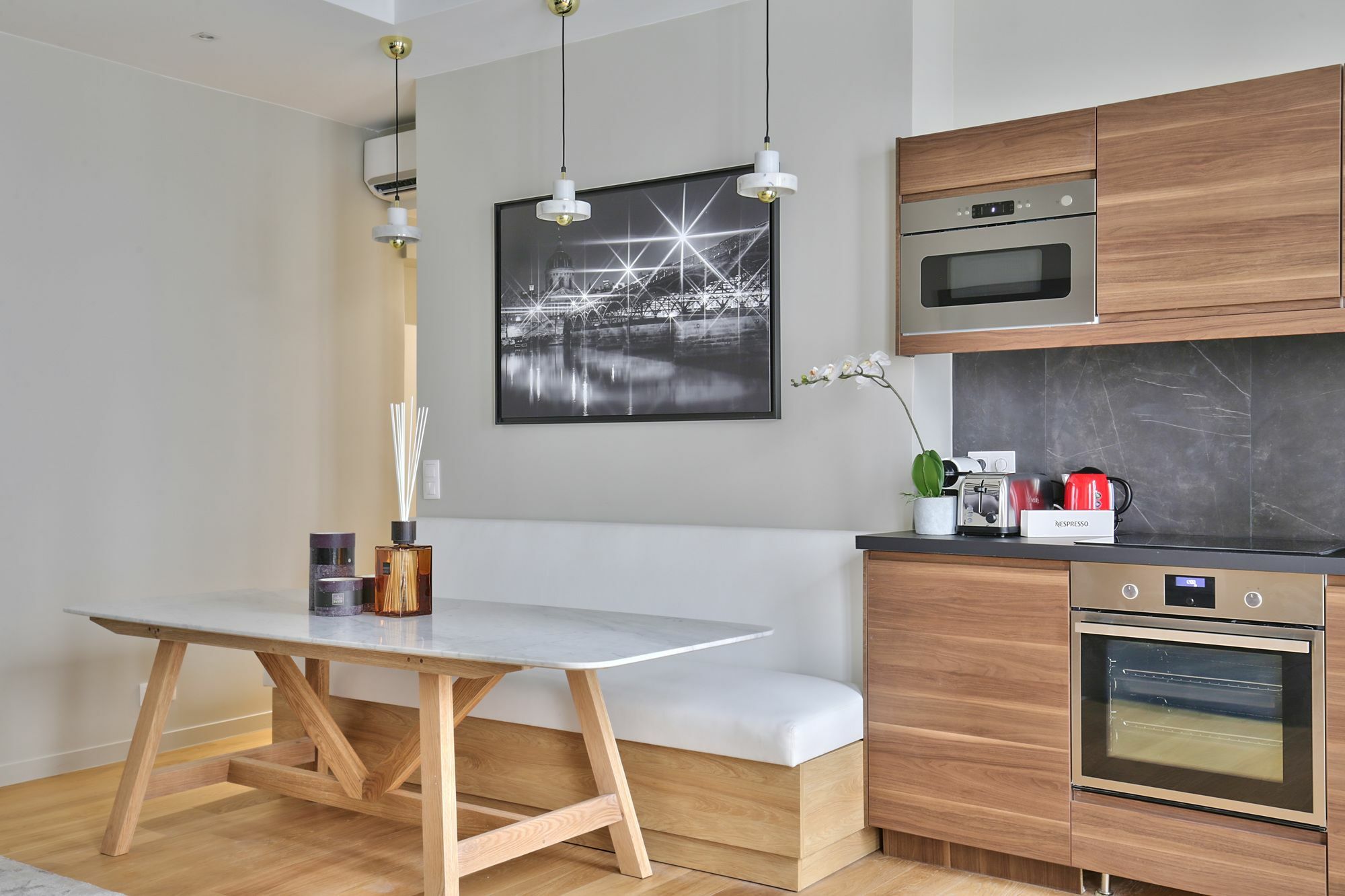 Апартаменты 70 - Authentic Parisian Flat Экстерьер фото
